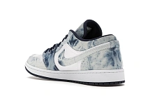 Фото № 5 с приближением к товару «‎Jordan 1 Low Washed Denim»