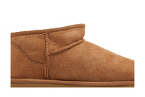Фото № 3 с приближением к товару «‎UGG Women's Classic Ultra Mini Boot Chestnut»