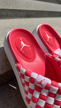 Фото № 3 с приближением к товару «‎Jordan Sophia Slide»