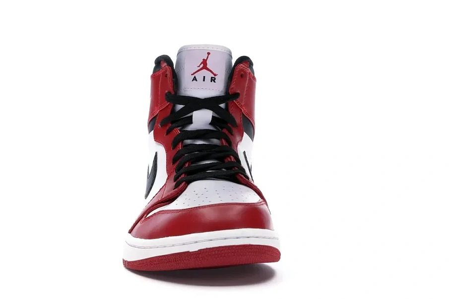Фото № 2 с приближением к товару «‎Jordan 1 Retro Chicago (2013)»