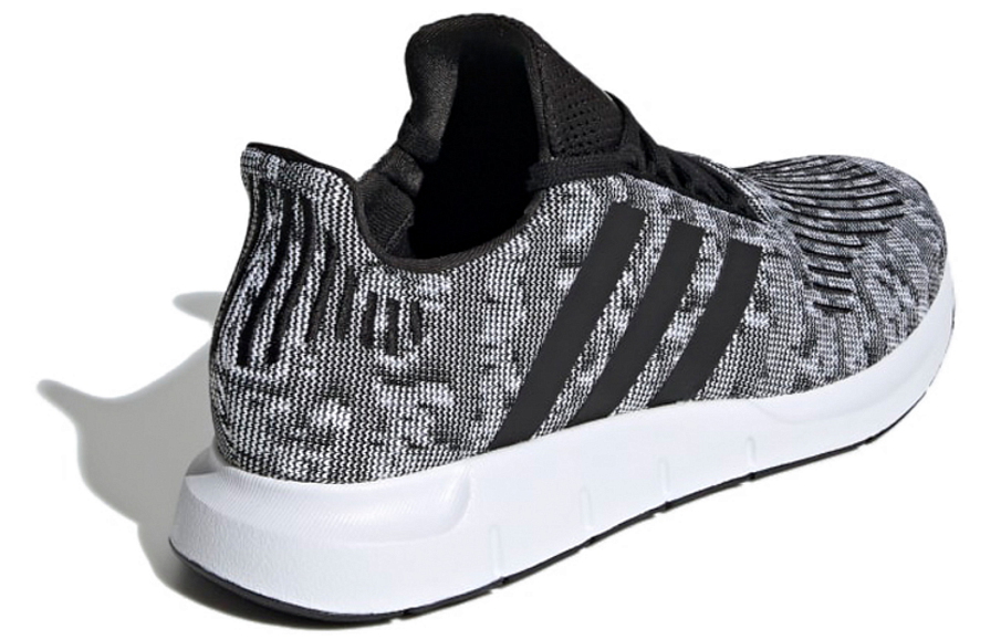 Фото № 4 с приближением к товару «‎adidas Originals Swift Run Shoes GreyWhite»