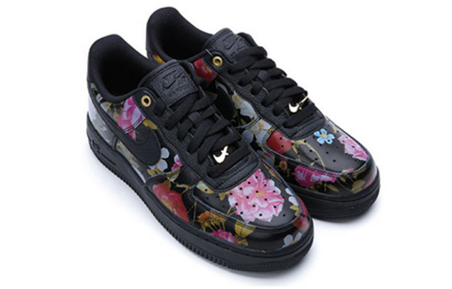 Фото № 4 с приближением к товару «‎Nike Air Force 1 Low Black Floral»