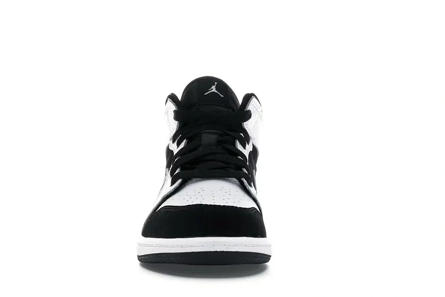 Фото № 2 с приближением к товару «‎Jordan 1 Mid»