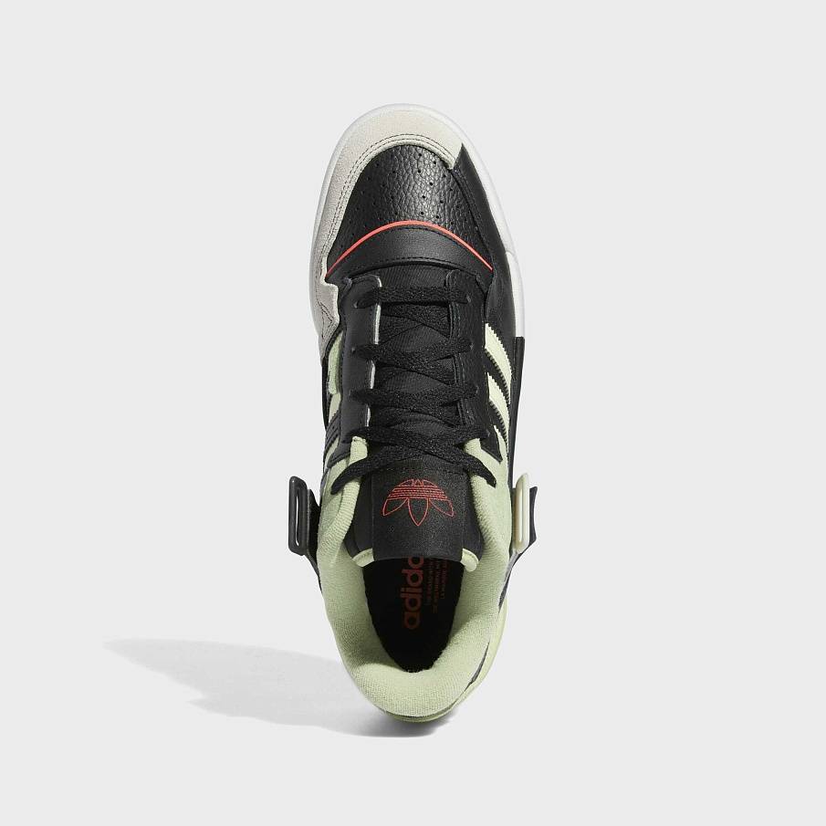 Фото № 3 с приближением к товару «‎Adidas Forum »