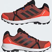 Фото № 5 с приближением к товару «‎Кроссовки Adidas SPAD542A4HO-H11»