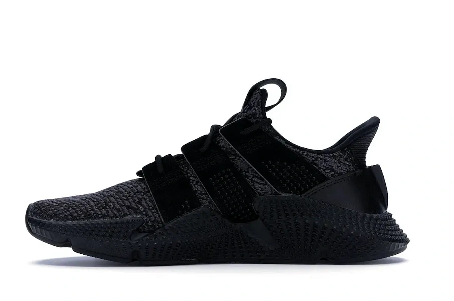 Фото № 3 с приближением к товару «‎adidas Prophere Triple Black»