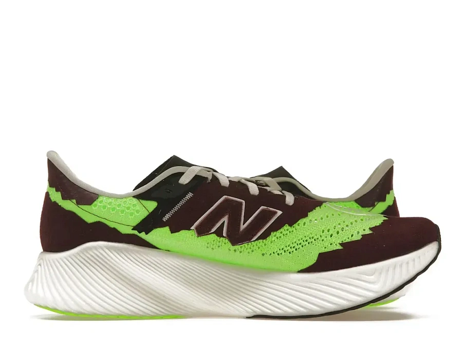 Фото № 3 с приближением к товару «‎New Balance FuelCell RC Elite v2 SI»