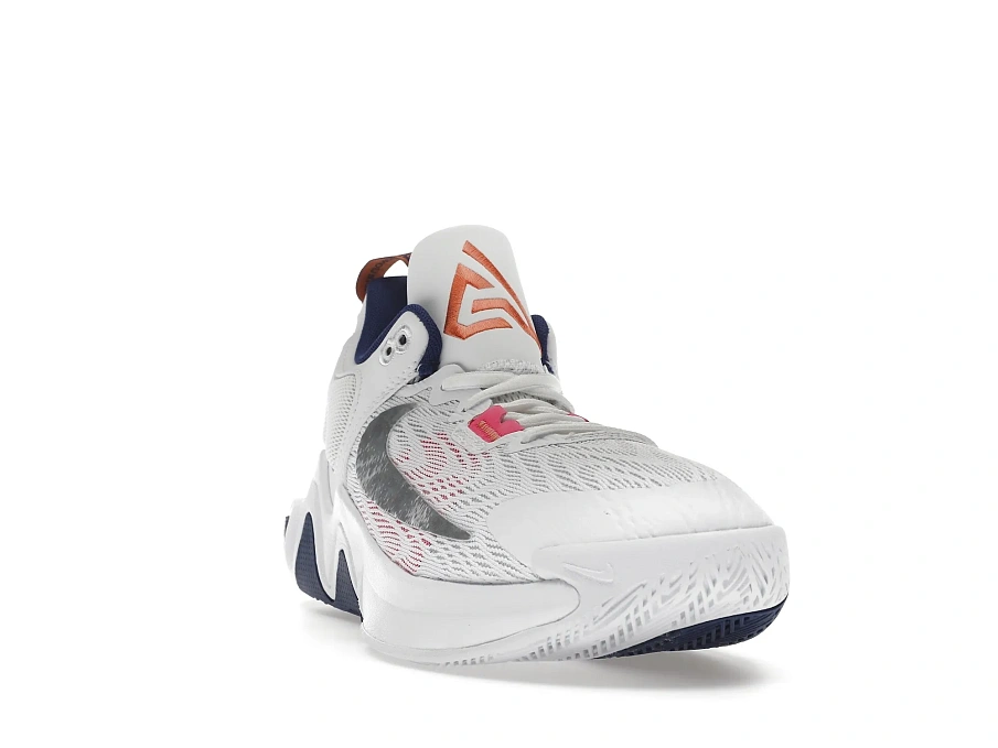 Фото № 4 с приближением к товару «‎Nike Giannis Immortality 2 Rainbows»