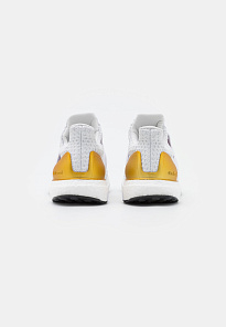 Фото № 3 с приближением к товару «‎Adidas Ultraboost 4.0 Dna »