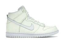 Фото № 1 с приближением к товару «‎Nike Dunk High Glow In the Dark»