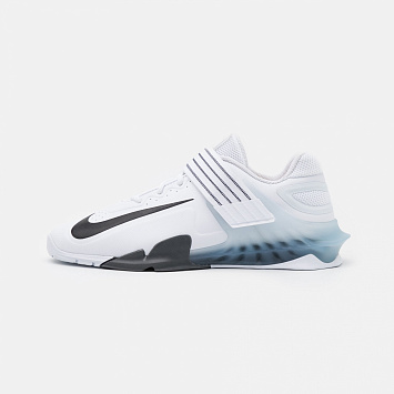 Nike Savaleos - 1