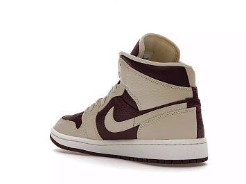 Jordan 1 Mid SE Split Beach Cherrywood Red  - 4
