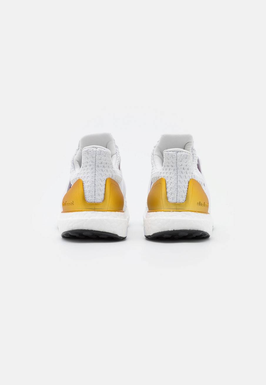 Фото № 3 с приближением к товару «‎Adidas Ultraboost 4.0 Dna »