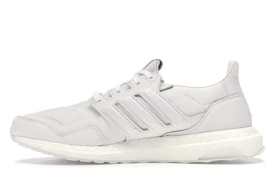 Фото № 3 с приближением к товару «‎adidas Ultra Boost Leather White»