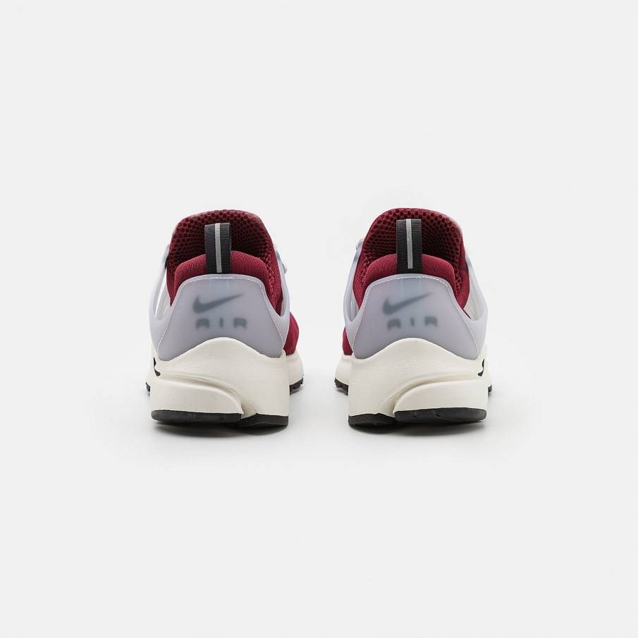 Фото № 3 с приближением к товару «‎Nike Air Presto »