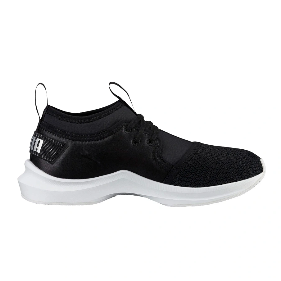 Фото № 1 с приближением к товару «‎Puma Phenom Low Satin EP Black »