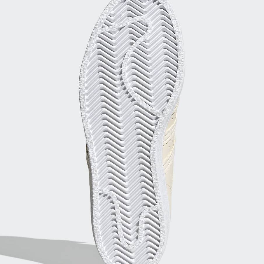 Фото № 5 с приближением к товару «‎Adidas Superstar W »