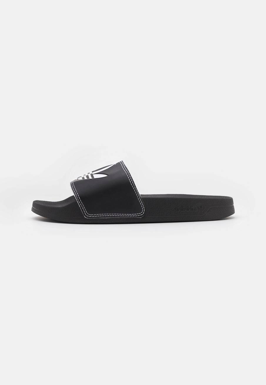 Фото № 1 с приближением к товару «‎Кроссовки Adidas SPAD111A1L8-A12»
