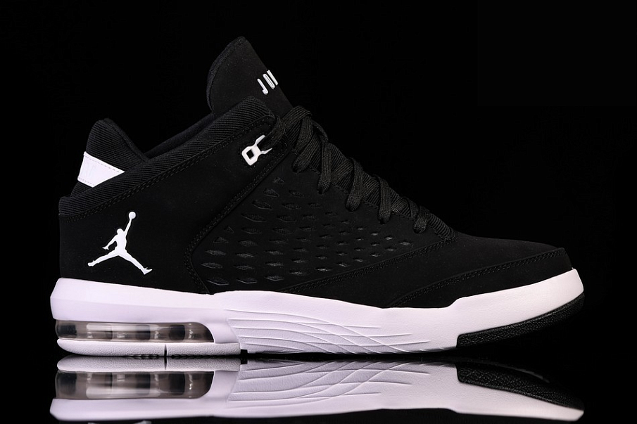 Фото № 4 с приближением к товару «‎Nike Air Jordan Flight Origin 4 Oreo »