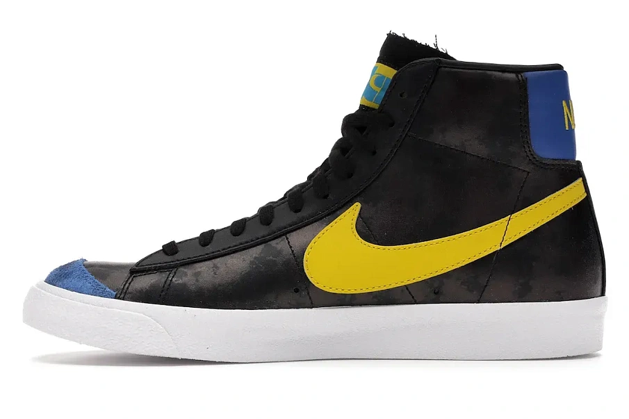 Фото № 3 с приближением к товару «‎Nike Blazer Mid Peace, Love & Basketball»