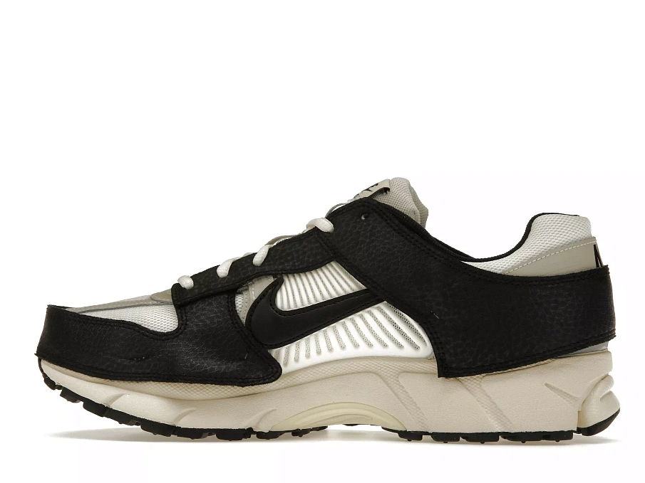 Фото № 6 с приближением к товару «‎Nike Zoom Vomero 5 Timeless Panda Dunk »