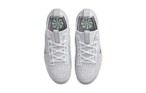 Фото № 4 с приближением к товару «‎Nike Air VaporMax 2021 FK (GS) Low-Top Running Shoes Grey»