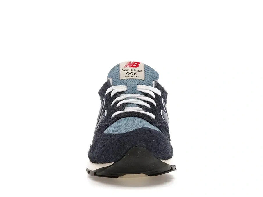 Фото № 2 с приближением к товару «‎New Balance 996»