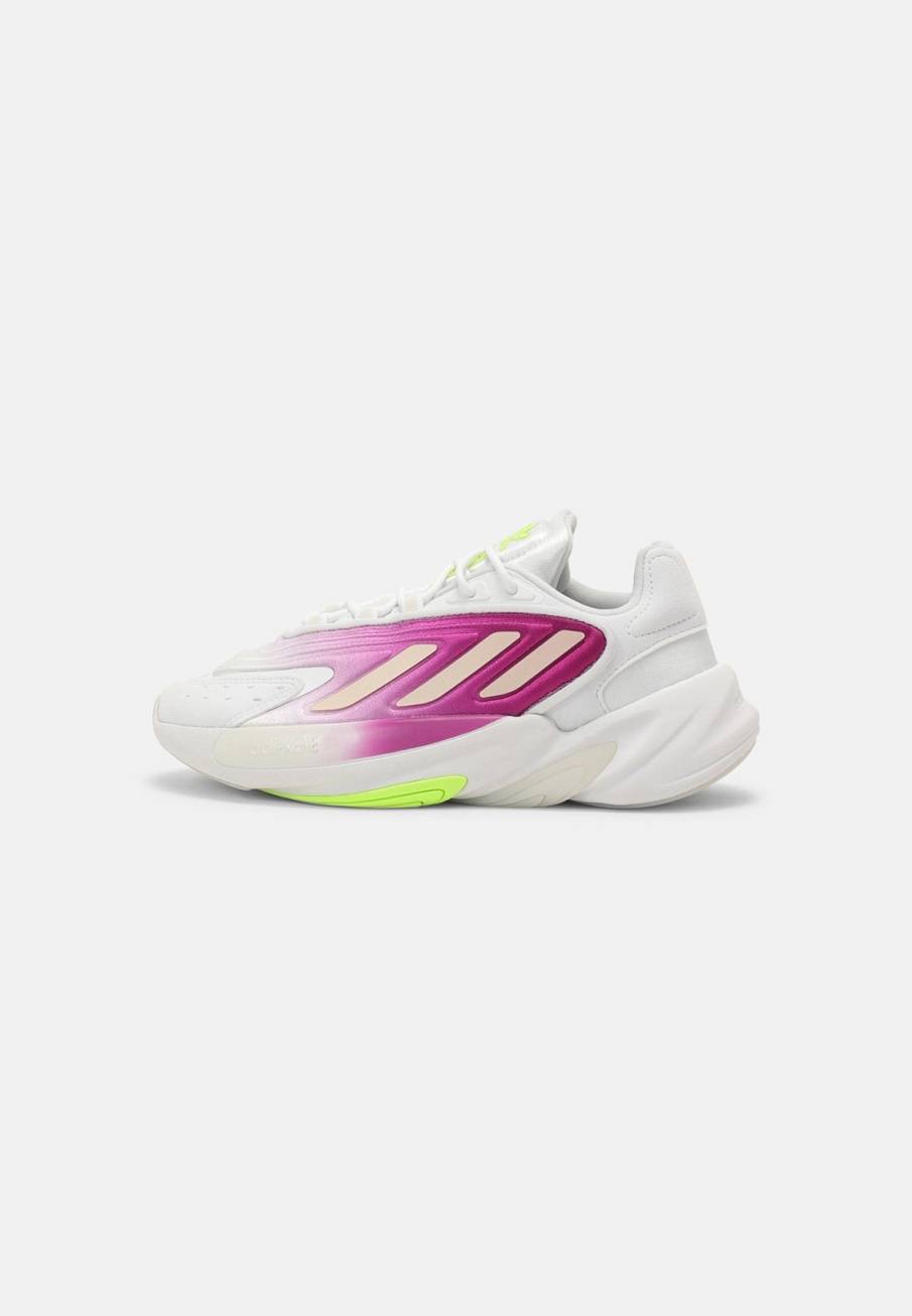 Фото № 1 с приближением к товару «‎Adidas Ozelia »