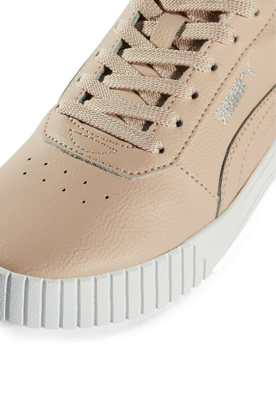 Фото № 4 с приближением к товару «‎Puma Carina 2.0 »