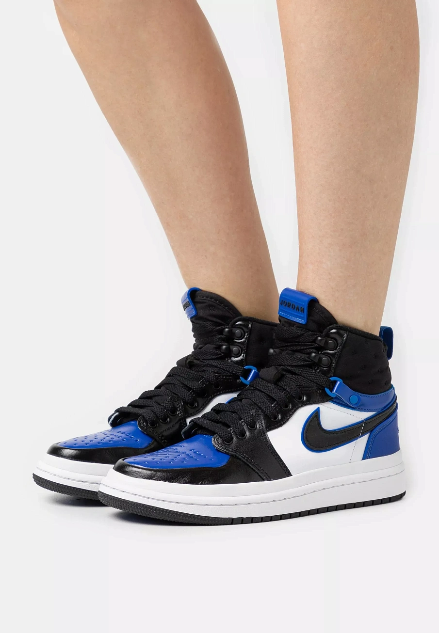 Фото № 1 с приближением к товару «‎WMNS AIR JORDAN 1 ACCLIMATE»