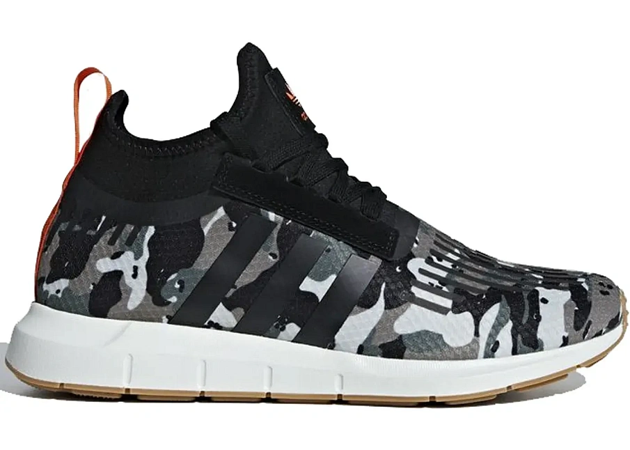 Фото № 1 с приближением к товару «‎adidas Swift Run Barrier Camo»