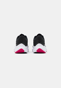 Фото № 3 с приближением к товару «‎Nike Zoom Winflo 8»