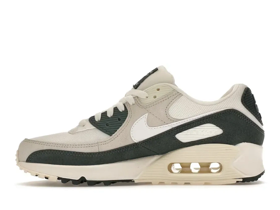 Фото № 3 с приближением к товару «‎Nike Air Max 90»