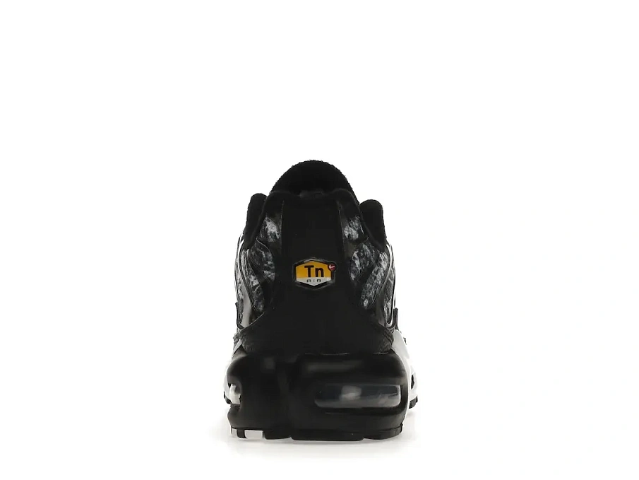 Фото № 4 с приближением к товару «‎Nike Air Max Plus Dark Smoke Grey»