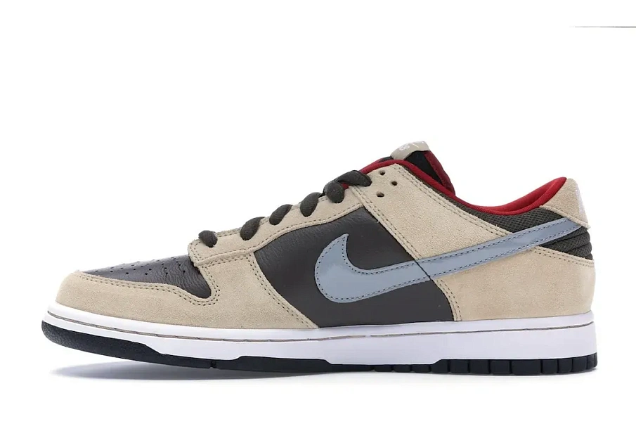 Фото № 3 с приближением к товару «‎Nike SB Dunk Low Dark Chocolate Linen»