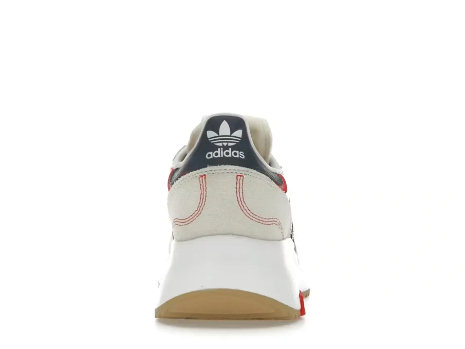 Фото № 4 с приближением к товару «‎adidas Retropy F2»