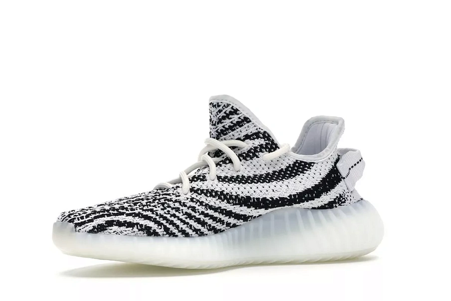 Фото № 6 с приближением к товару «‎adidas Yeezy Boost 350 V2 Zebra»