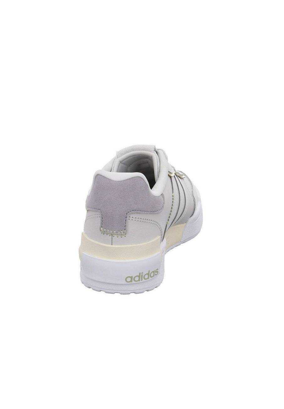 Фото № 4 с приближением к товару «‎Adidas Postmove »