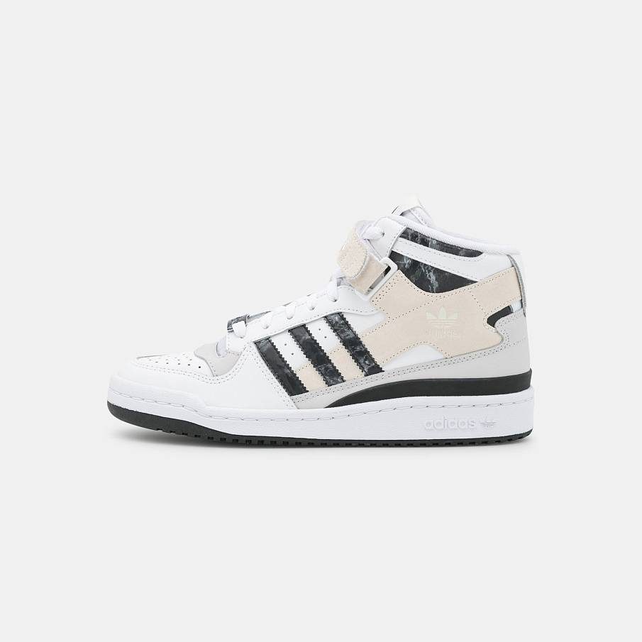 Фото № 1 с приближением к товару «‎Adidas Forum »