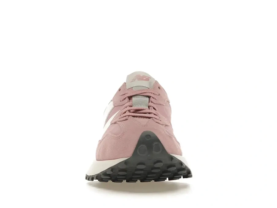 Фото № 2 с приближением к товару «‎New Balance 327»