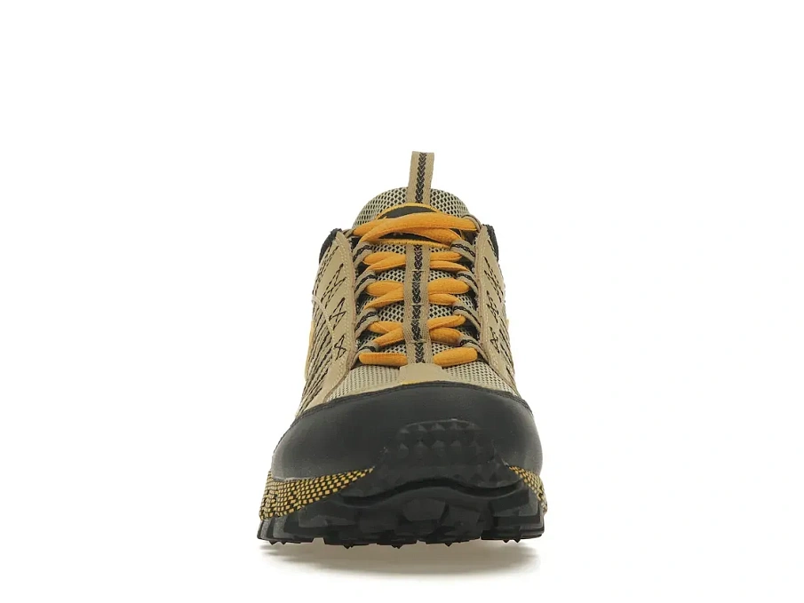 Фото № 2 с приближением к товару «‎Nike Air Humara QS Wheat Grass»