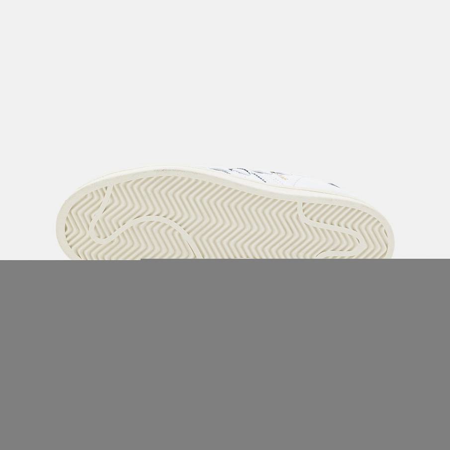 Фото № 4 с приближением к товару «‎Adidas Superstar »