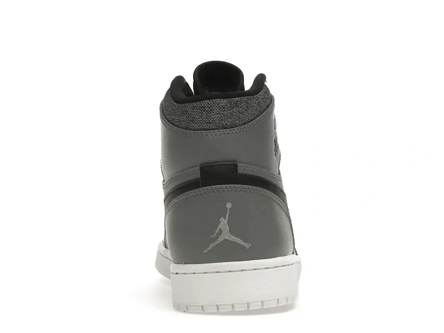 Фото № 4 с приближением к товару «‎Jordan 1 Retro Rare Air Patch»