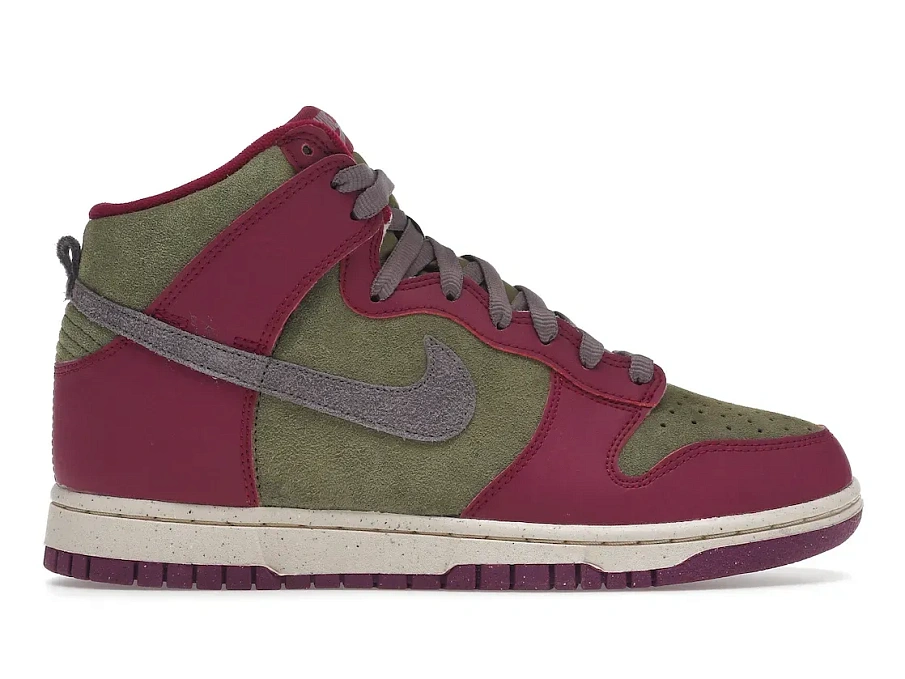 Фото № 1 с приближением к товару «‎Nike Dunk High Dynamic Berry »