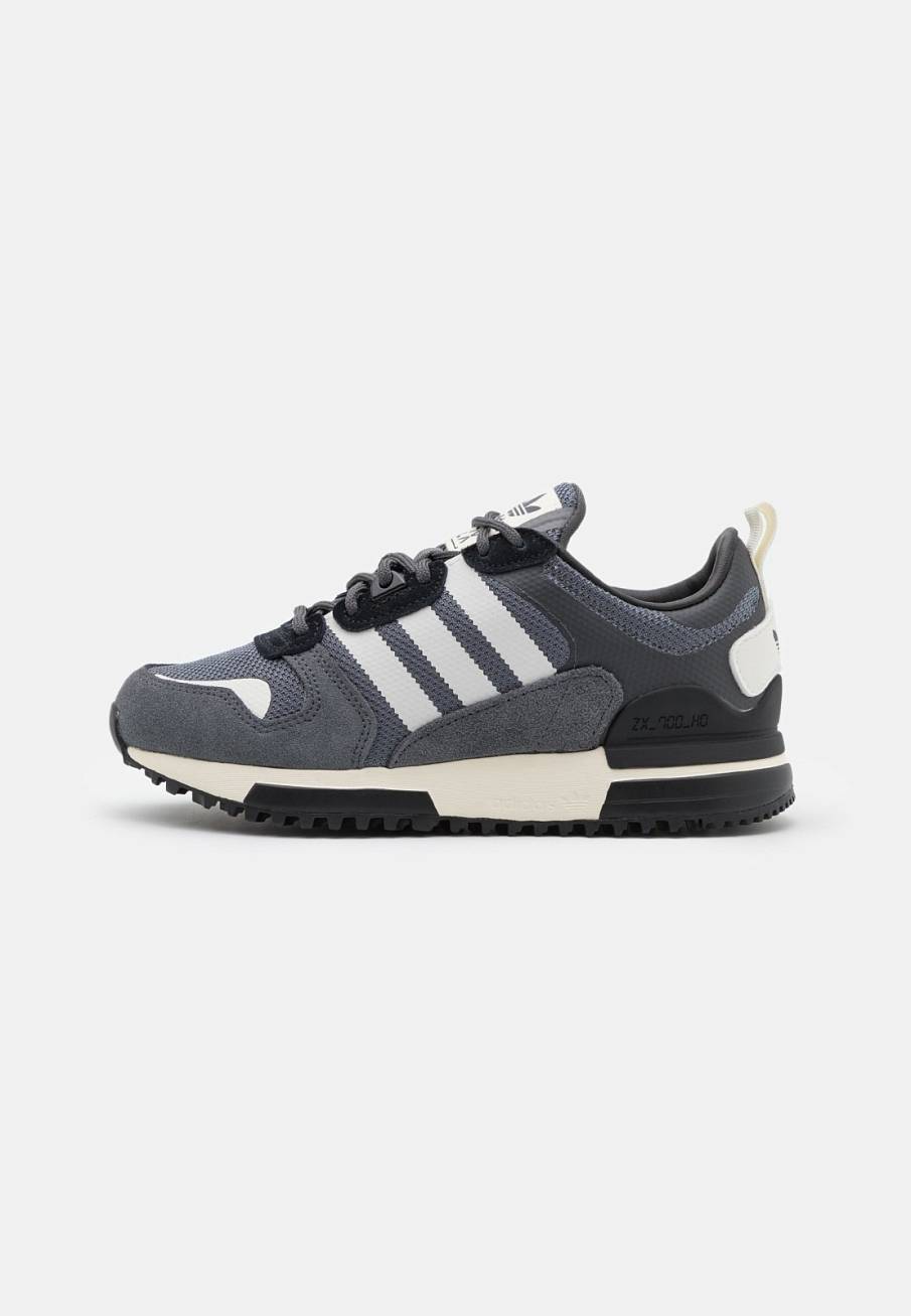 Фото № 1 с приближением к товару «‎Adidas Zx 700 Hd »