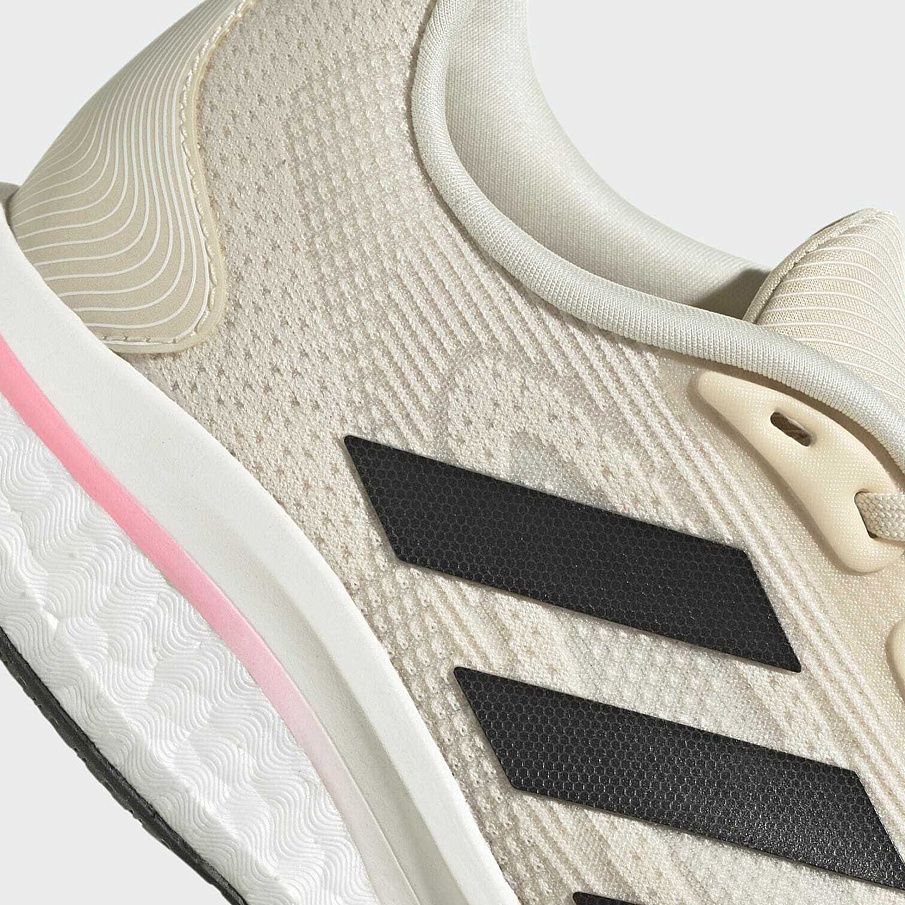 Фото № 4 с приближением к товару «‎Adidas Supernova W»