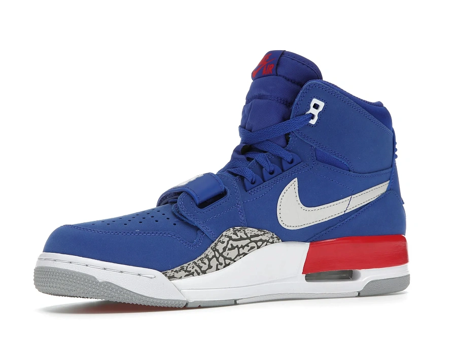 Фото № 4 с приближением к товару «‎Jordan Legacy 312 Pistons»