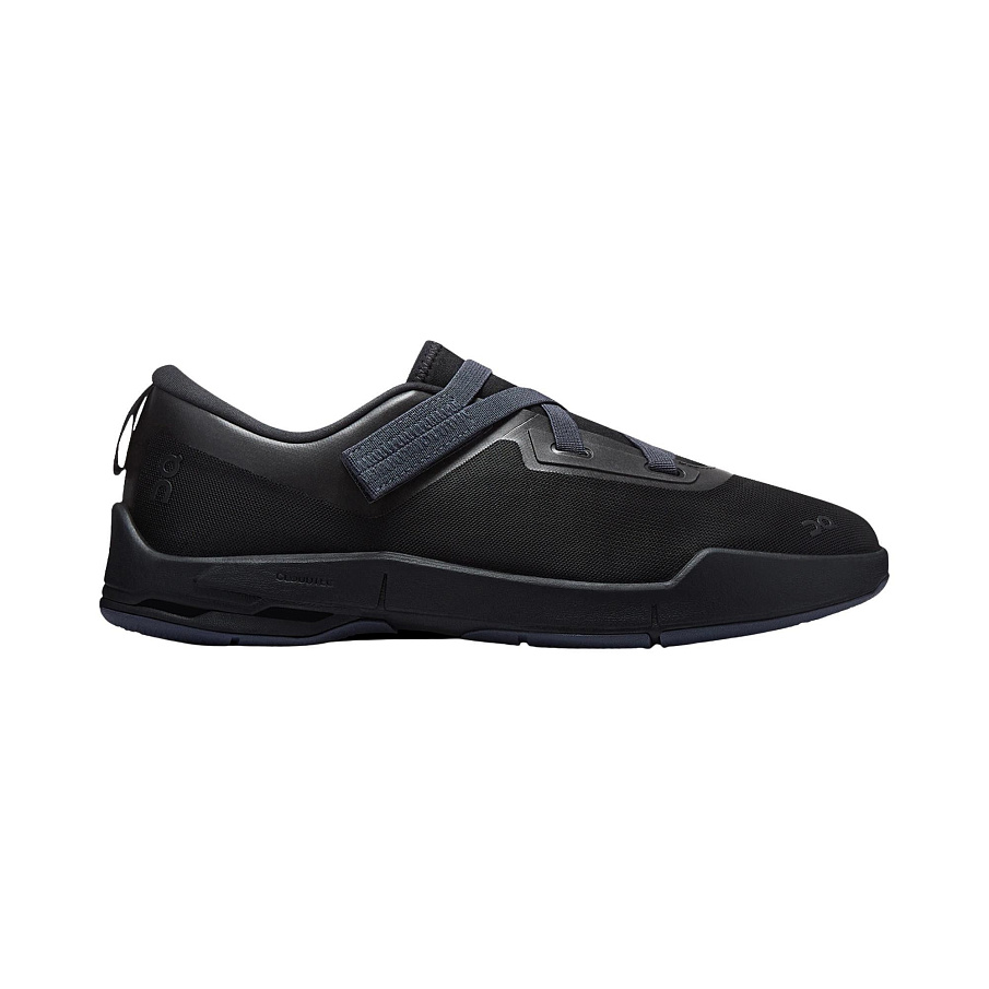 Фото № 2 с приближением к товару «‎Zendaya x Women's On Cloudnova Moon Black Ink»