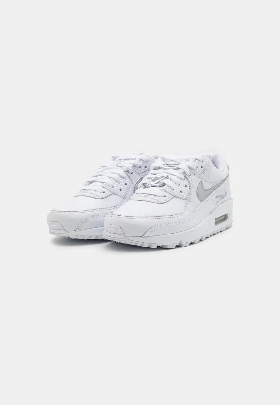 Фото № 4 с приближением к товару «‎AIR MAX 90»