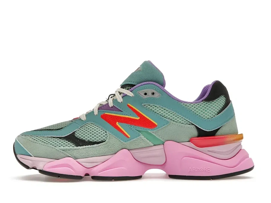 Фото № 3 с приближением к товару «‎New Balance 9060»